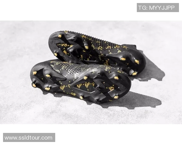 阿迪达斯足球签约新星球员助力品牌重塑与市场拓展战略